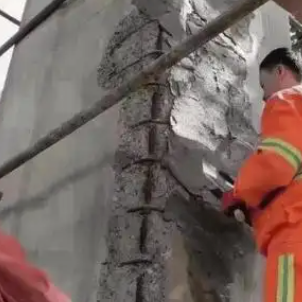 永福梁板柱楼梯空洞蜂窝剥落露筋等表面破损修补用高强聚合物修补砂浆